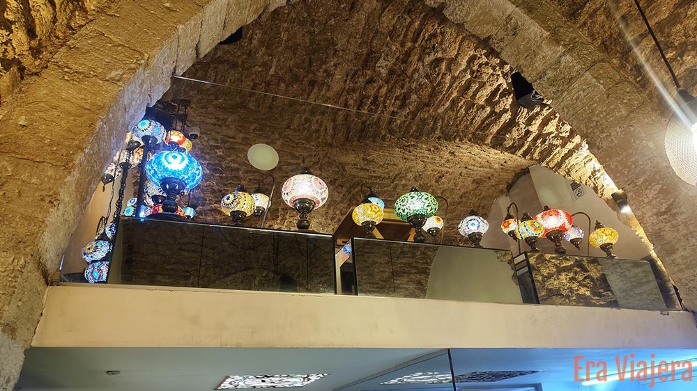 Lámparas en Jaffa Knafe