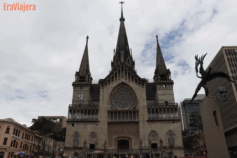 Plaza de Bolívar en Manizales
